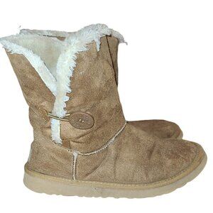 Fur Lined cozy Boots with Button Sides Women's size 7 Slip on Brown Suede